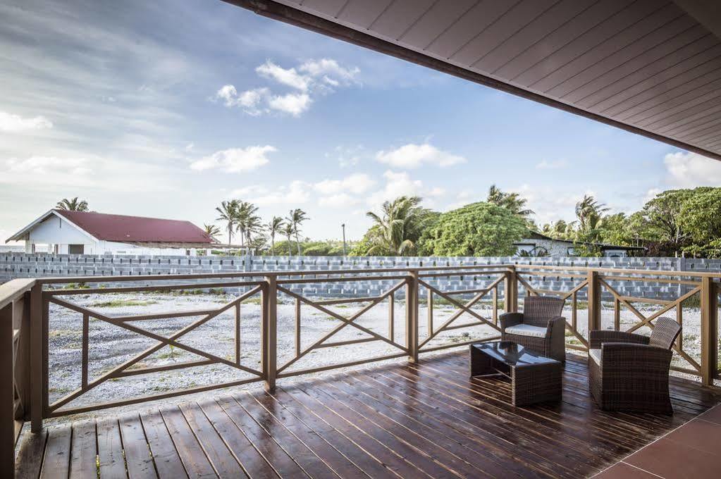 Villa Va'A I Te Moana Avatoru Esterno foto